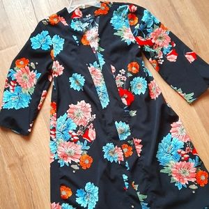 Black Floral Kimono